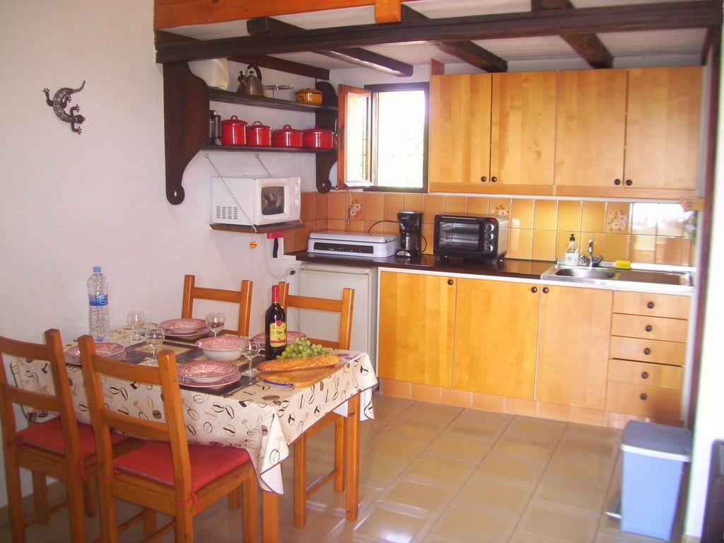 Finca Gamundi L'Ampolla Bagian luar foto